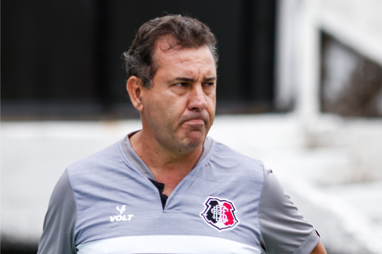 Zé exaltou o empenho do grupo coral.