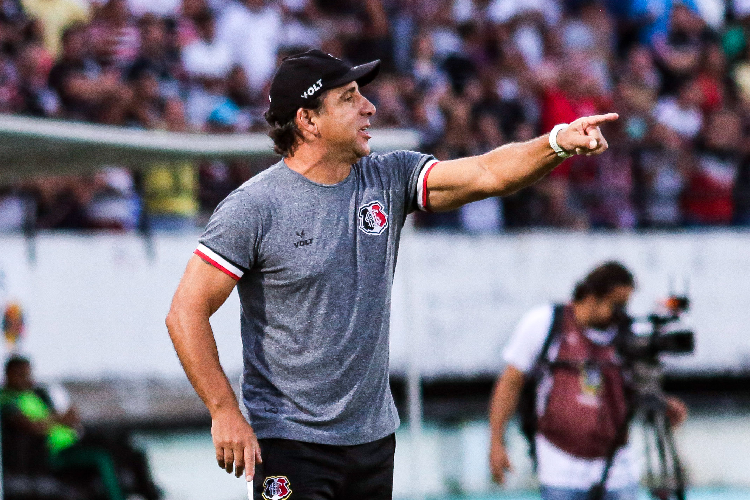 Santa Cruz tem três desfalques para decisão 
