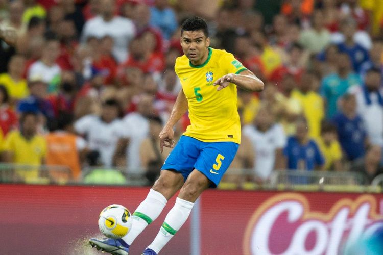 Casemiro vai jogar pela primeira vez a Premier League