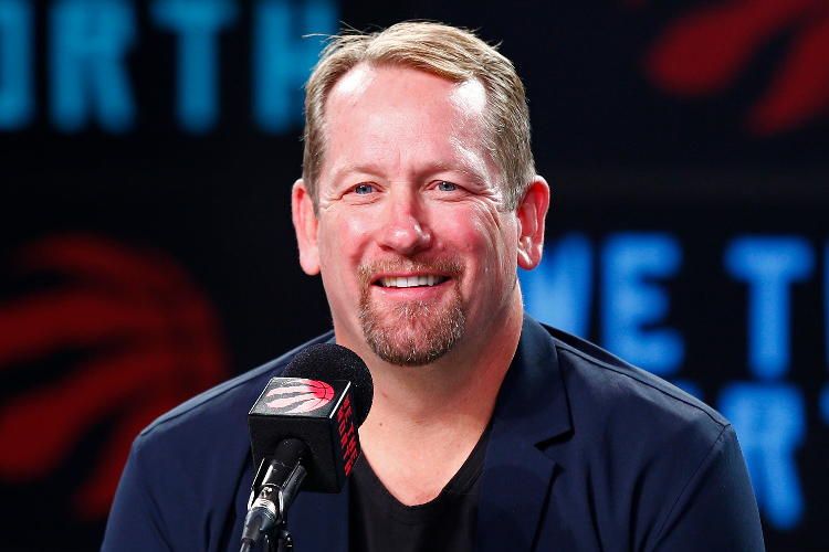 Nick Nurse é, atualmente, treinador do Raptors e do Canadá