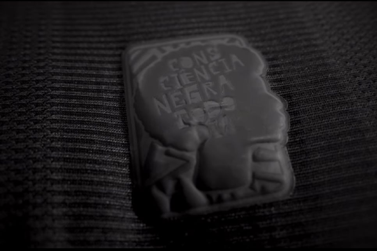 Novo padrão do Santa homenageia o combate ao rascimo
