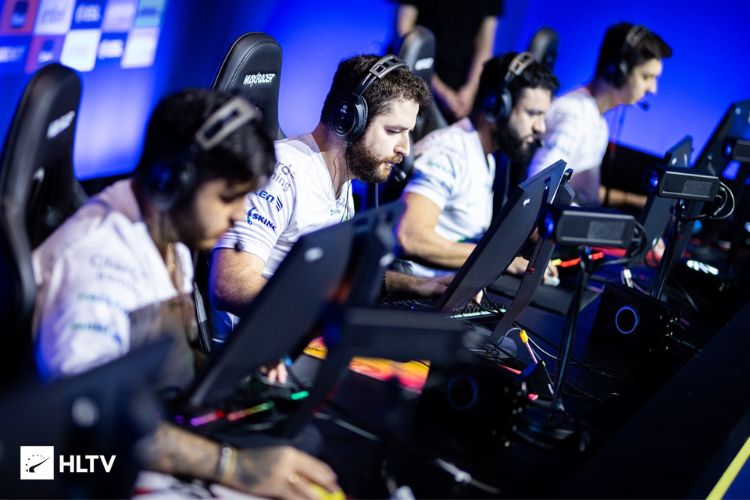Depois de começar perdendo de 14 a 2, a Imperial buscou sete rounds seguidos, mas perdeu da favorita Vitality