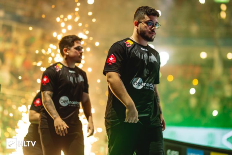 Dupla Yuurih e Kscerato desequilibrou mais uma vez para a Furia