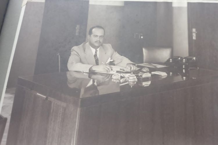 Lacraia no Banco do Brasil, em meados da década de 1930