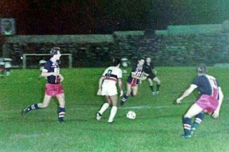 Jogo do título coral foi contra o Paris Saint-Germain