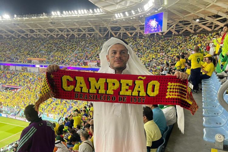 Foto do digital influencer foi publicada pelo Sport, nas redes sociais