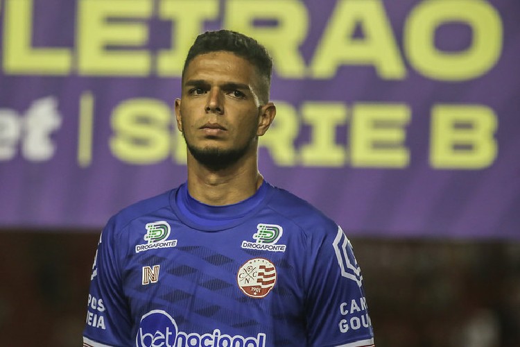 Goleiro atuou em apenas quatro jogos na última temporada