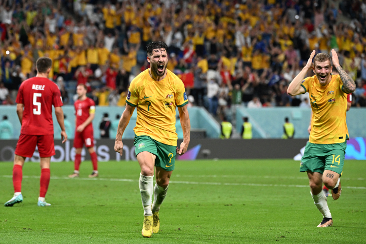Austrália consegue vitória e avança para as oitavas de final pela segunda vez na sua história