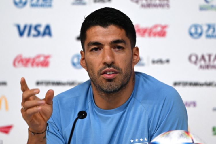 Suárez durante entrevista coletiva da seleção uruguaia no Catar