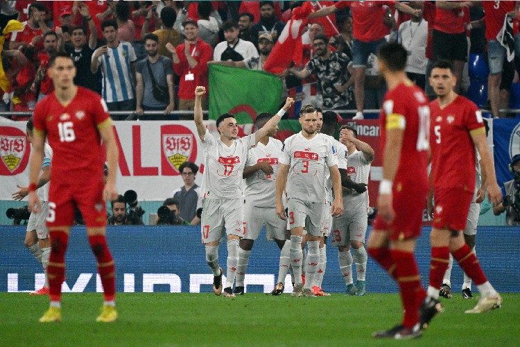 Suíços vão enfrentar Portugal na próxima fase