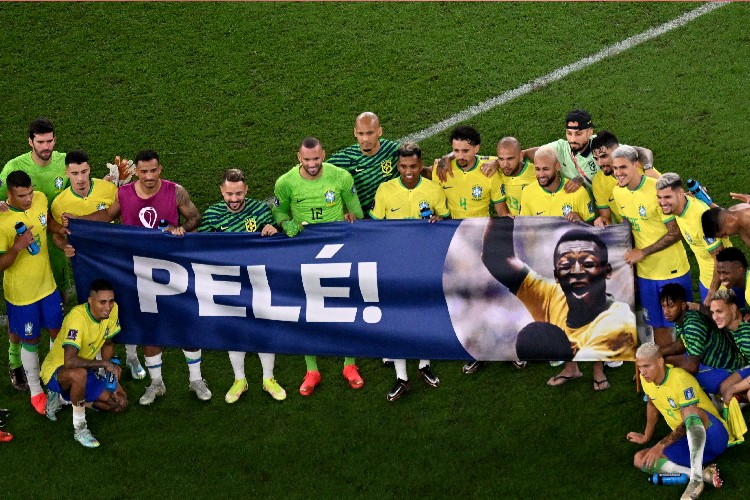Elenco fez homenagem ao Rei