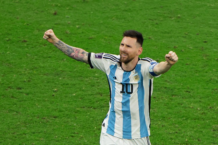 Camisa 10 marcou dois gols na final contra a França