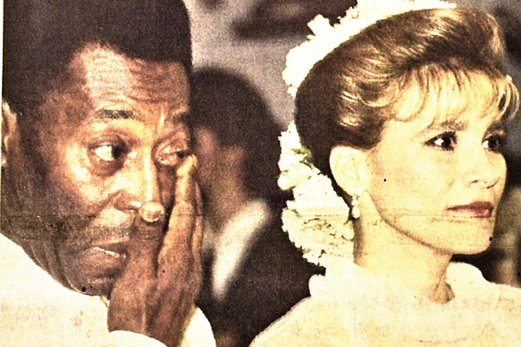 Pelé e Rosemeri Cholbi no casamento realizado no Espinheiro em 1996