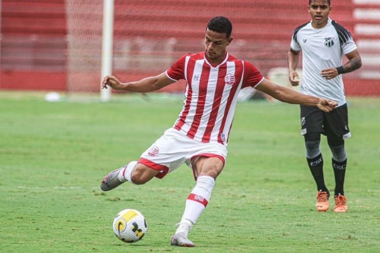 Fernando Neto em ação pelo Timbu na Copa do Brasil Sub-20 