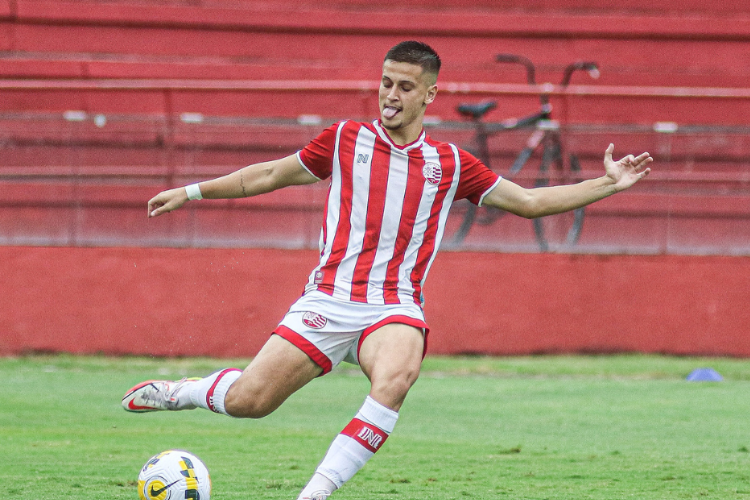 Lateral é um dos destaques da base alvirrubros nos últimos anos