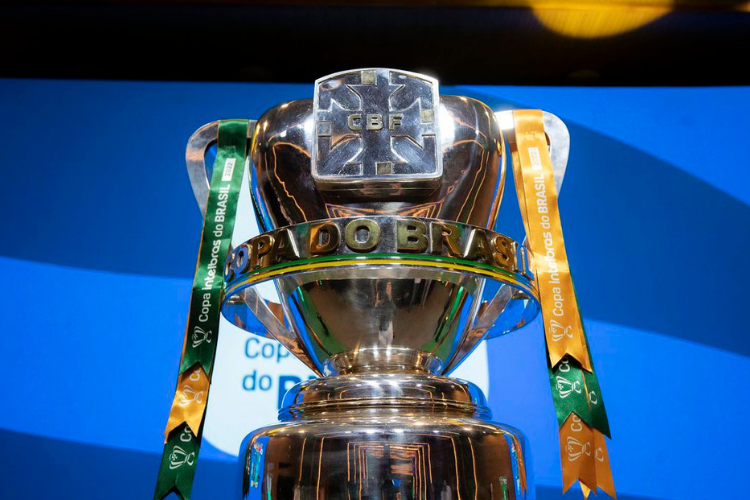 Ta&ccedil;a da Copa do Brasil &eacute; uma das mais cobi&ccedil;adas do futebol nacional/Lucas Figueiredo/CBF