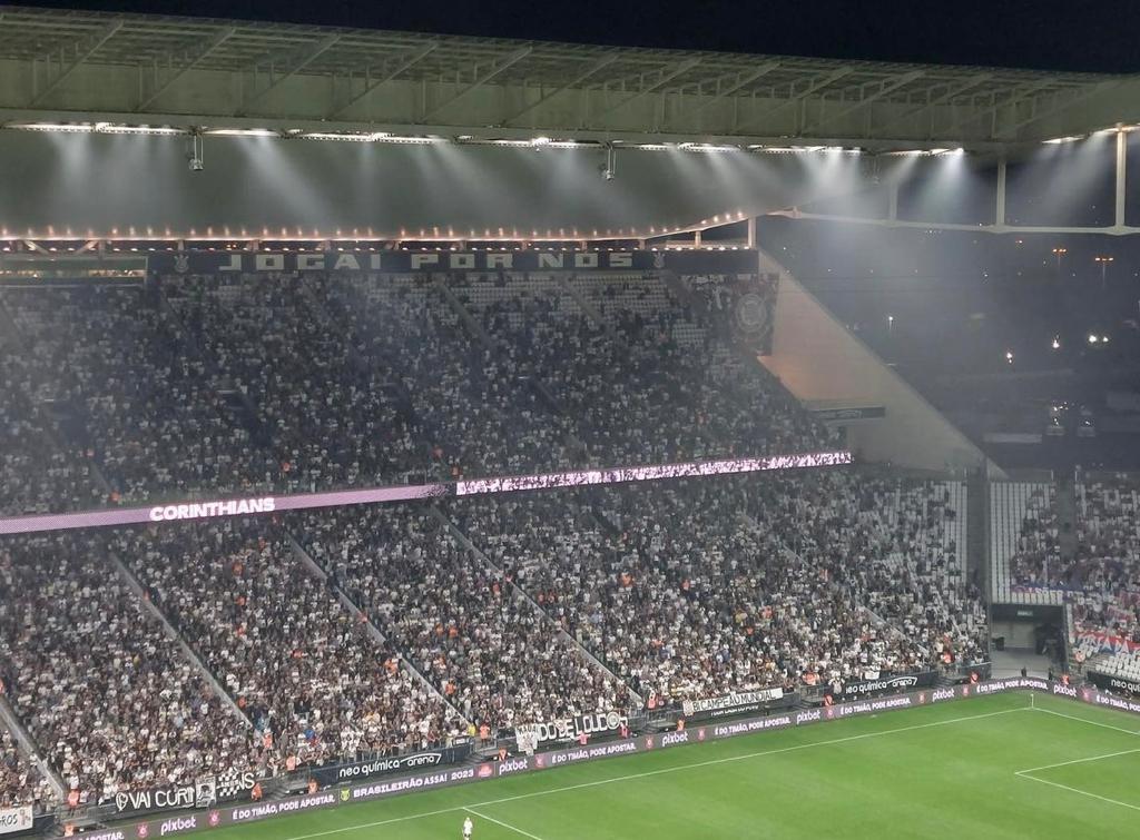 Corinthians e São Paulo se enfrentam no domingo (14) na Neo Química Arena