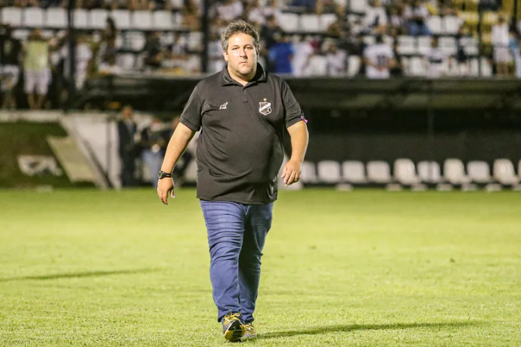 Marchiori acumulou grande sequência como treinador do ABC