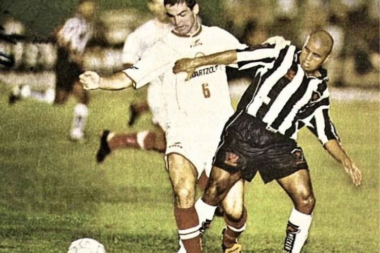 Após ficar dois anos de fora do Nordestão, Alvirrubro venceu o Belo em 2001