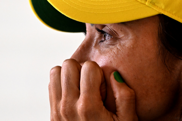Marta chora na entrevista coletiva antes da partida contra a Jamaica ao falar sobre legado e a possibilidade de ser a última partida dela Copas