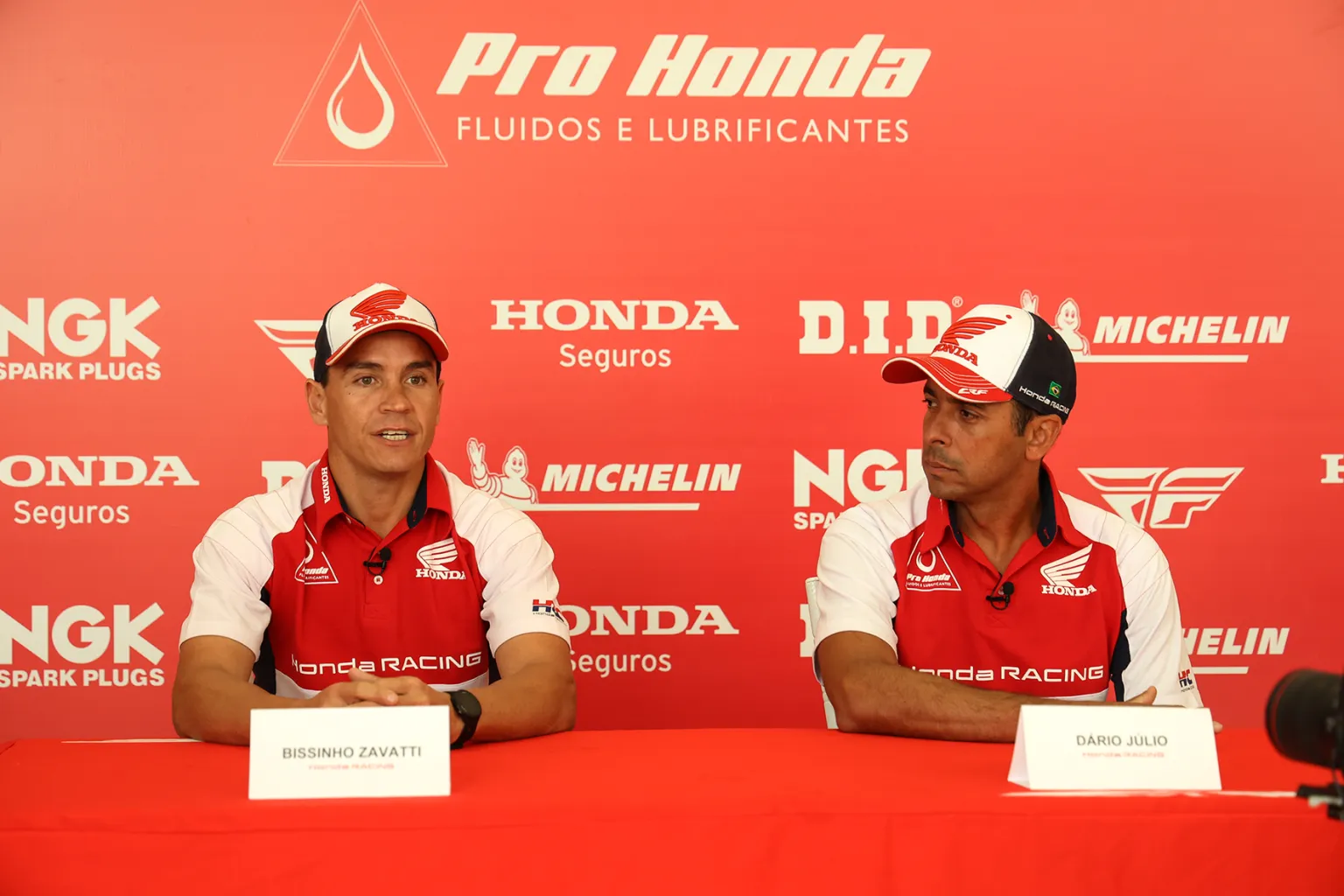 Equipe vem defender o título geral das motos