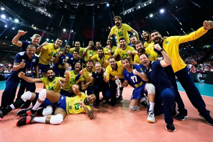 Seleção estreia no Sul-Americano neste sábado (26)