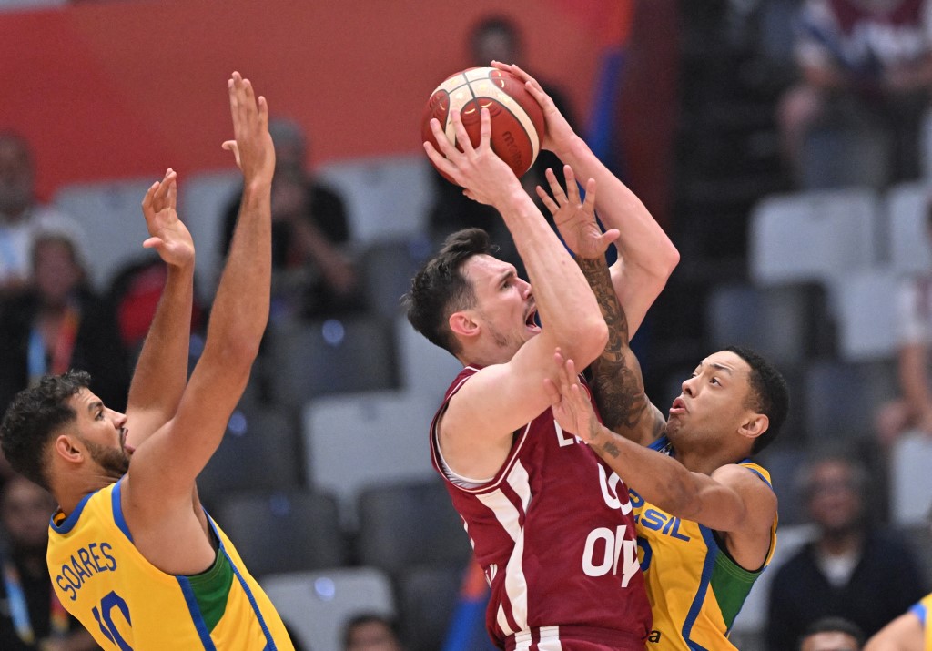 Brasil perde para a surpresa da Copa do Mundo de Basquete