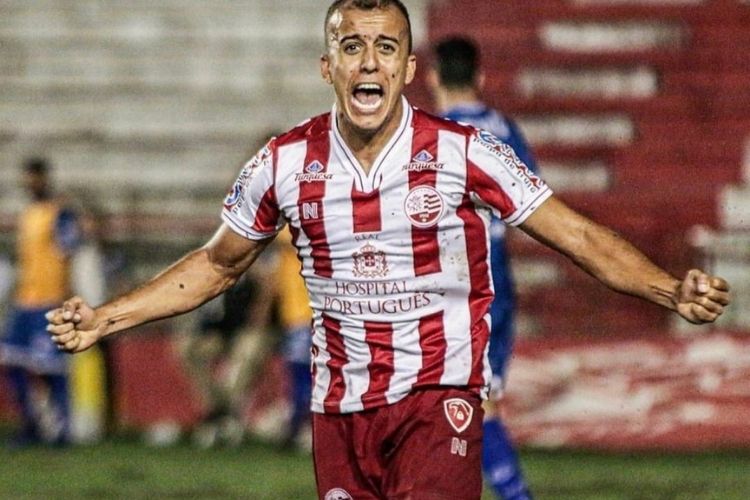 Atacante marcou um dos gols e o pênalti decisivo no acesso de 2019