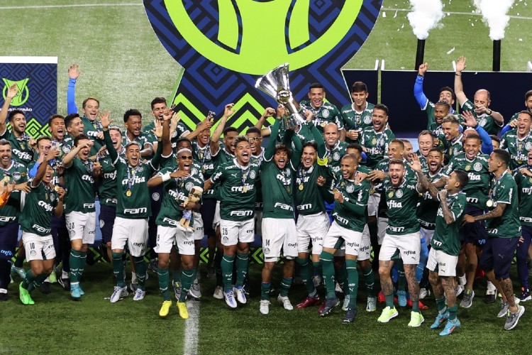 Palmeiras vem acumulando títulos nos últimos anos, diferente do Boca Juniors