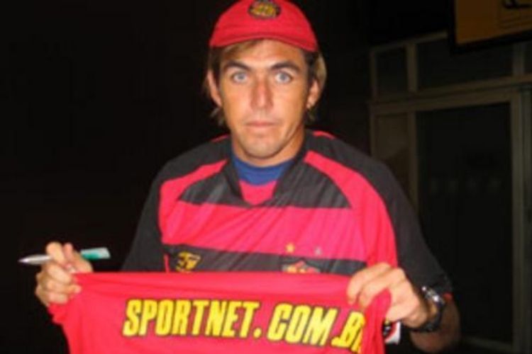 Robgol na chegada ao Sport, em 2004