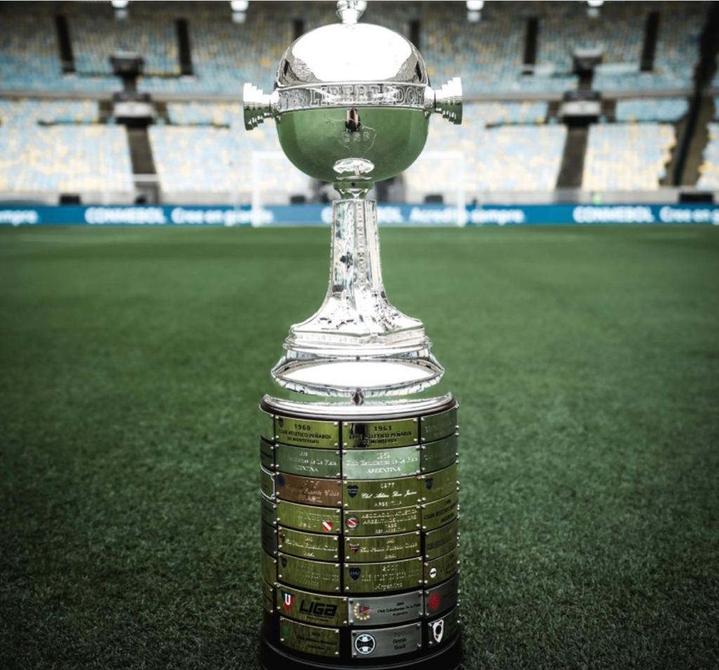 Brasileiros e argentinos disputam a taça a partir das 17h, no Maracanã