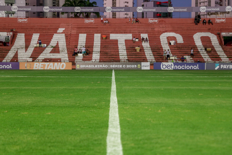 Náutico vive expectativa por anúncios no final da semana