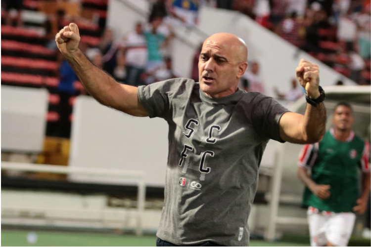 Itamar Schülle acerta seu retorno ao Santa Cruz