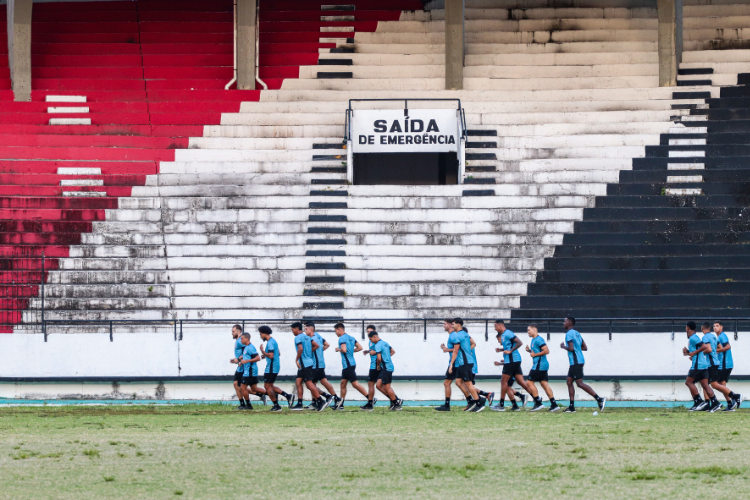 Santa Cruz vive período de reconstrução no elenco