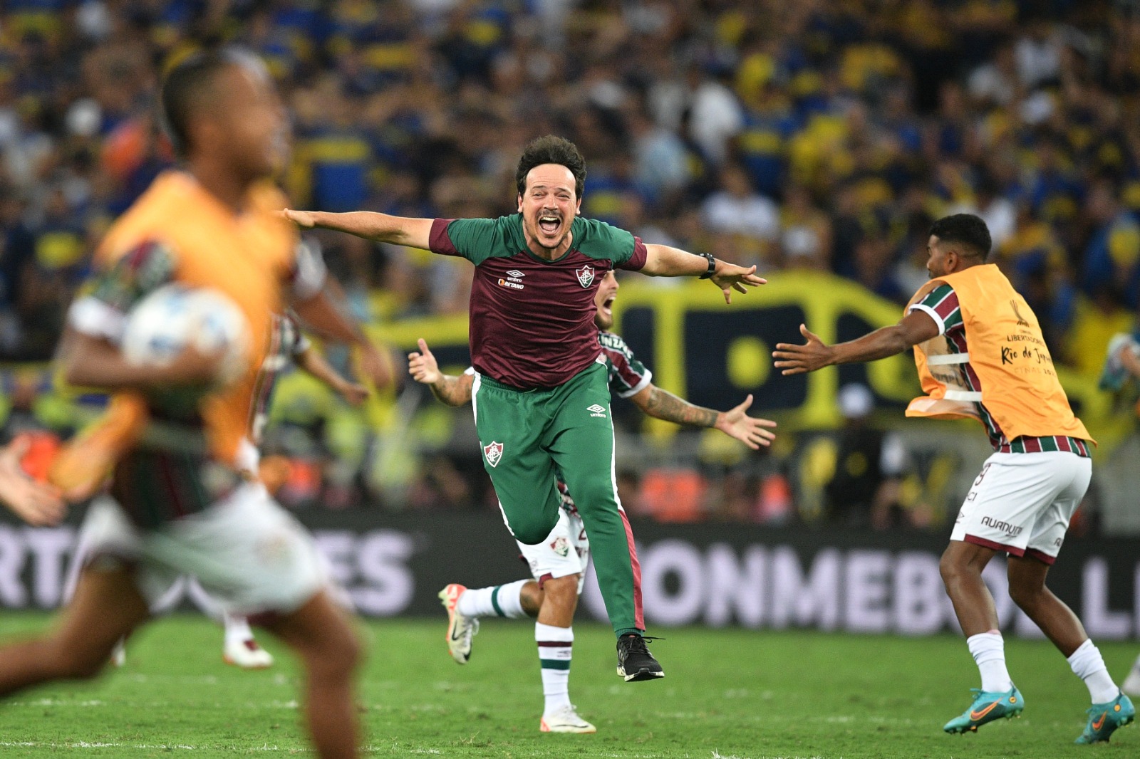 Fernando Diniz lembrou conquista da Libertadores e disse que é um sonho jogar o Mundial