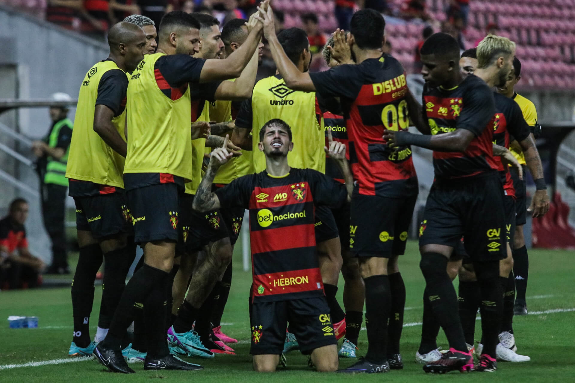 Pedro Vilhena foi o autor do primeiro gol do Sport na partida de ontem, diante do Afogados
