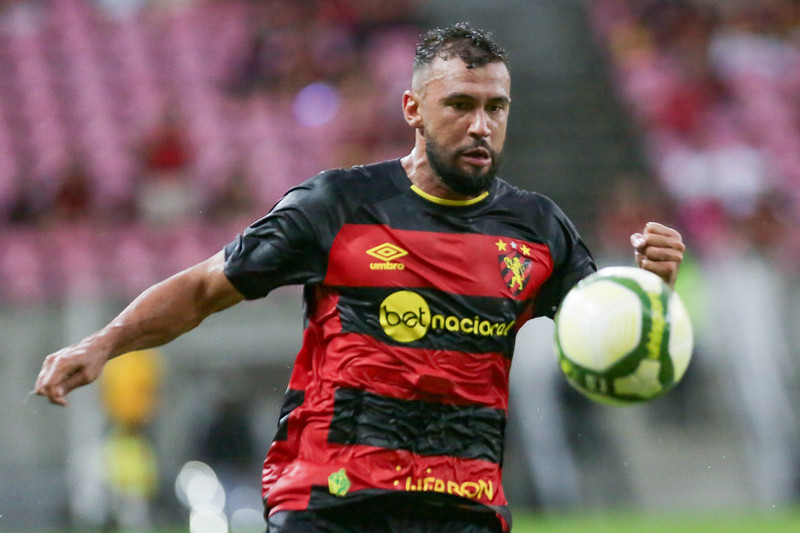 Luciano Castán, zagueiro do Sport