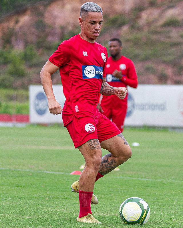 Diego Matos retornou aos treinos do Náutico
