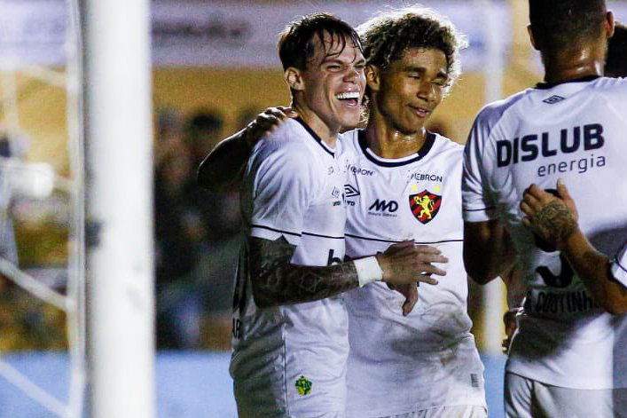 Aos 22 anos, Chrystian Barletta tem contrato com o Sport até 2028