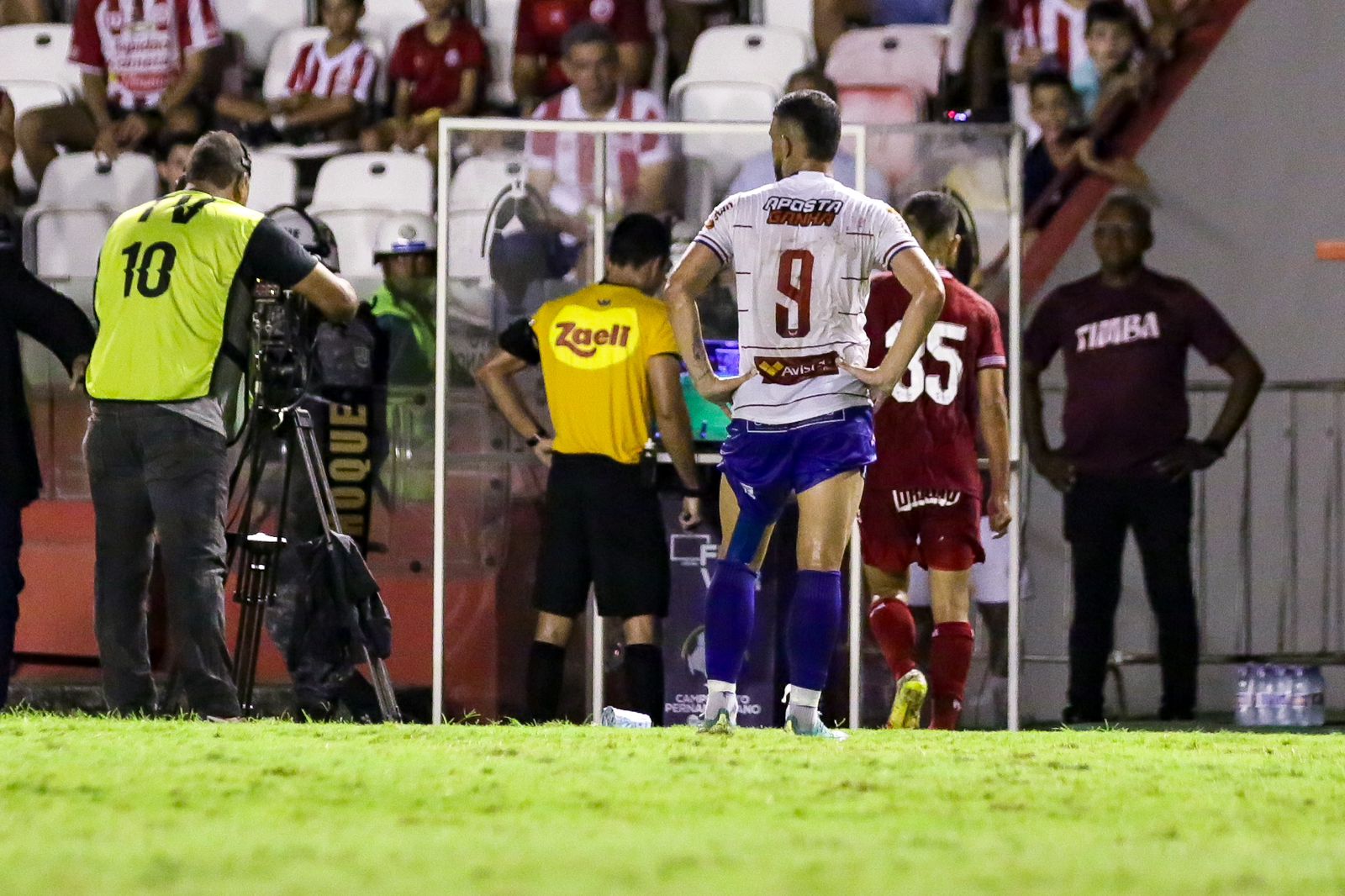 VAR foi centro das atenções em Náutico x Afogados