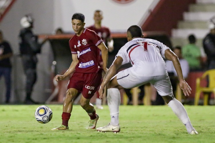 Sem criatividade, time alvirrubro não conseguiu se reabilitar no Nordestão.