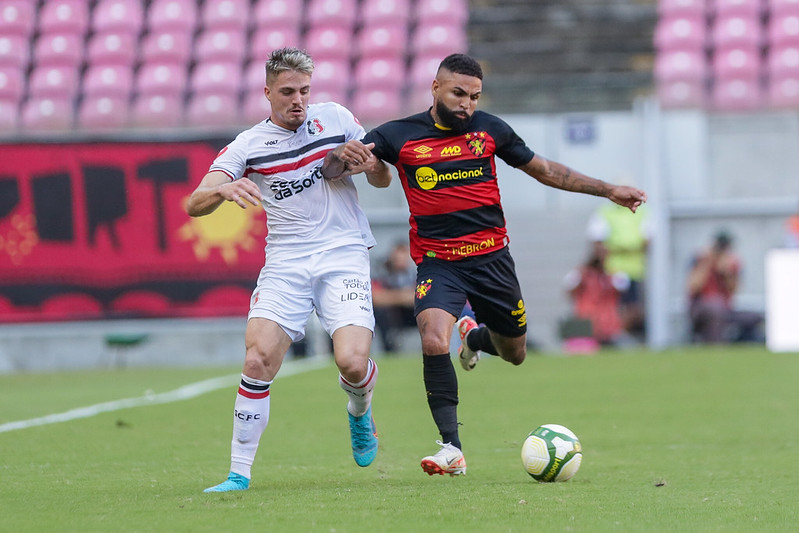 Sport e Santa Cruz estão voltando a se enfrentar em um jogo de mata-mata após seis anos