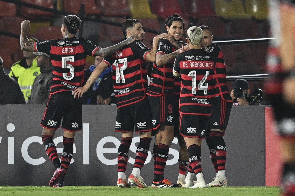 Clube brasileiro empatou a estreia por 1 a 1 contra o Milionários na Colômbia