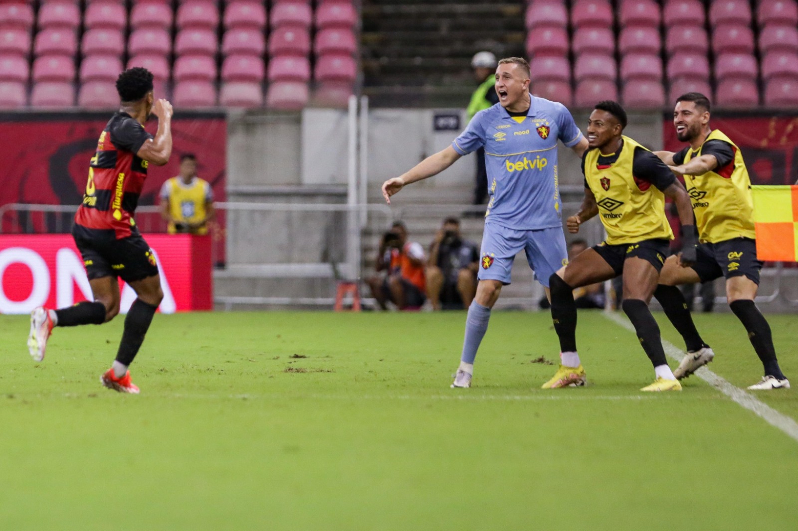 Sport aposta na boa fase na temporada para subir de divisão 