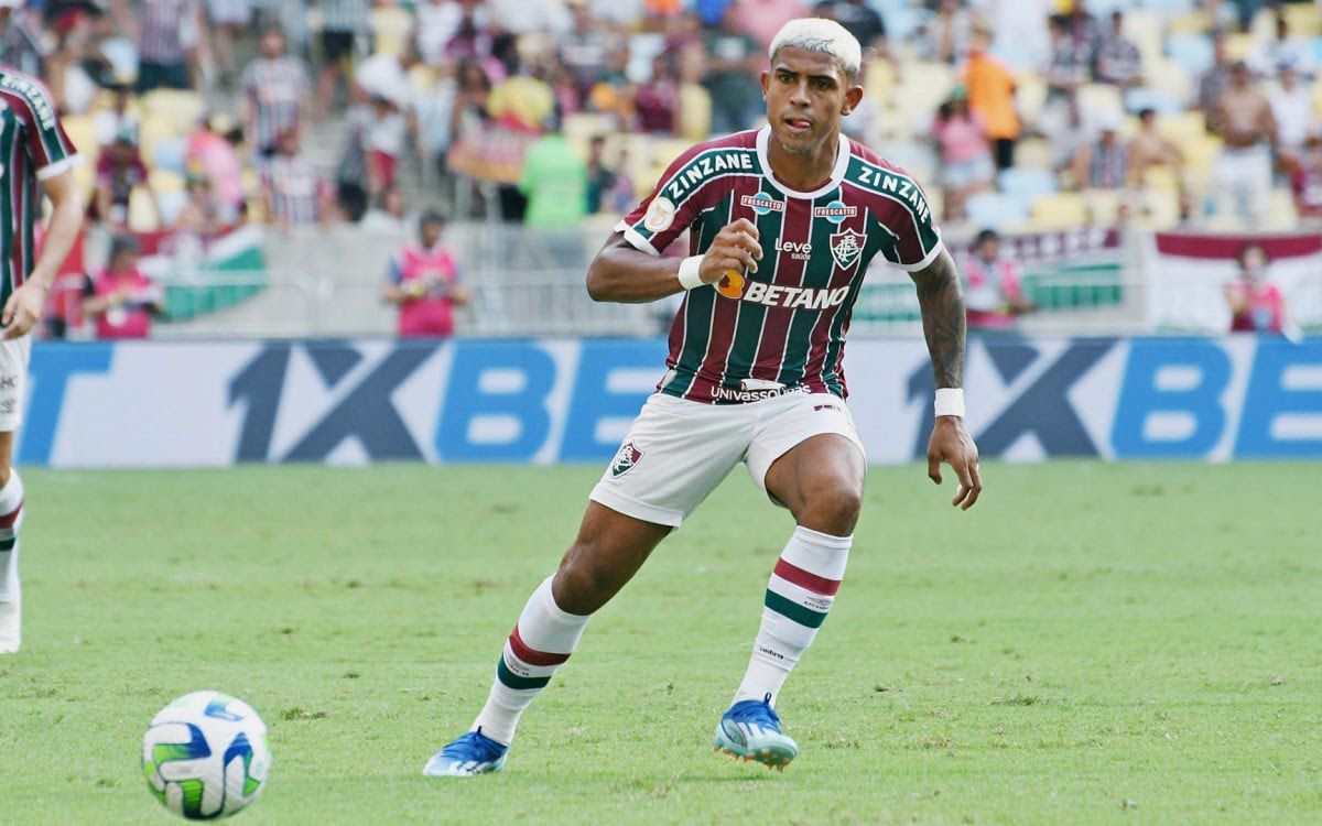 Este não é o primeiro episódio de indisciplina envolvendo o centroavante John Kennedy no Fluminense 