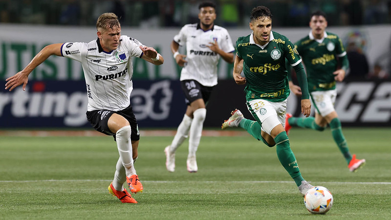 Palmeiras é o líder do grupo F