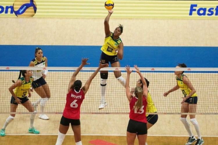 Ana Cristina marca volta à equipe nacional após ano de desfalque devido à lesões