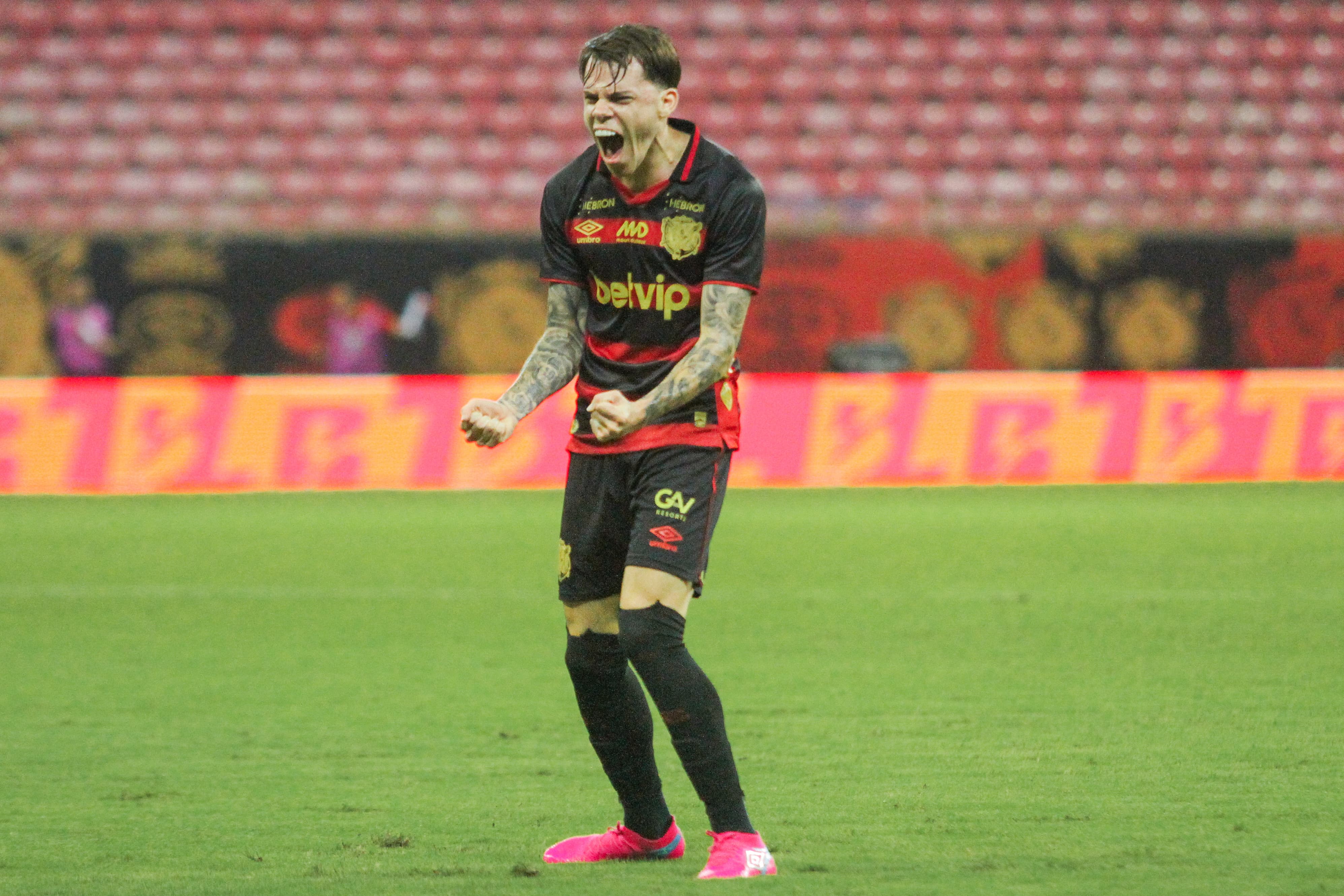 Barletta foi o autor do único gol da partida