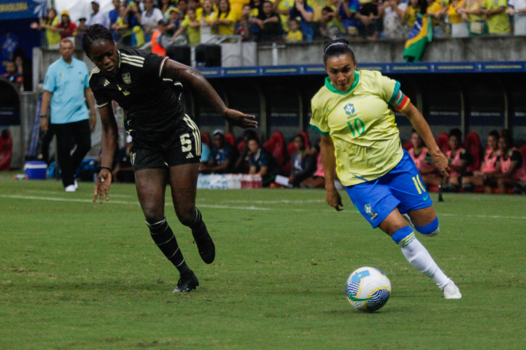 Brasil encara a Jamaica na Arena Fonte Nova
