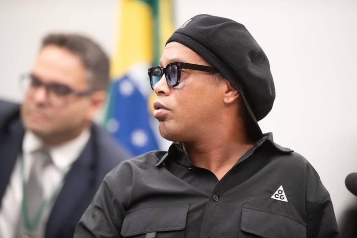 Em vídeo publicado pelo Bruxo em sua conta no Instagram, o ex-atacante desmentiu suas próprias falas,